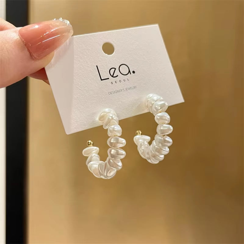 2022 New C-Shaped Imitation Pearl Earring Fashion Design High-End Hoop Earrings for Women Trendy Jewelry Elegant Gift